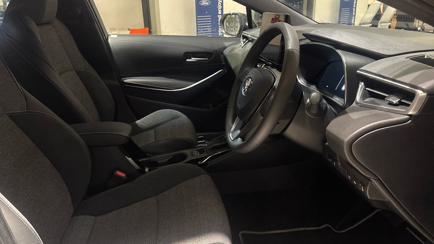 Used Toyota Corolla 2025 for sale - 76598836: Photo 11