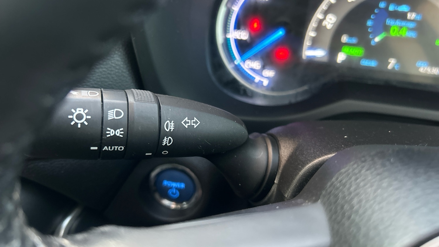 Used Toyota RAV4 2019 for sale - 76427768: Photo 38