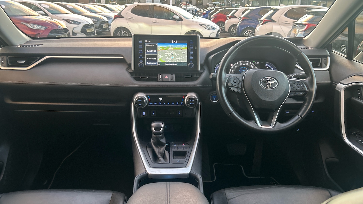 Used Toyota RAV4 2019 for sale - 76427768: Photo 5
