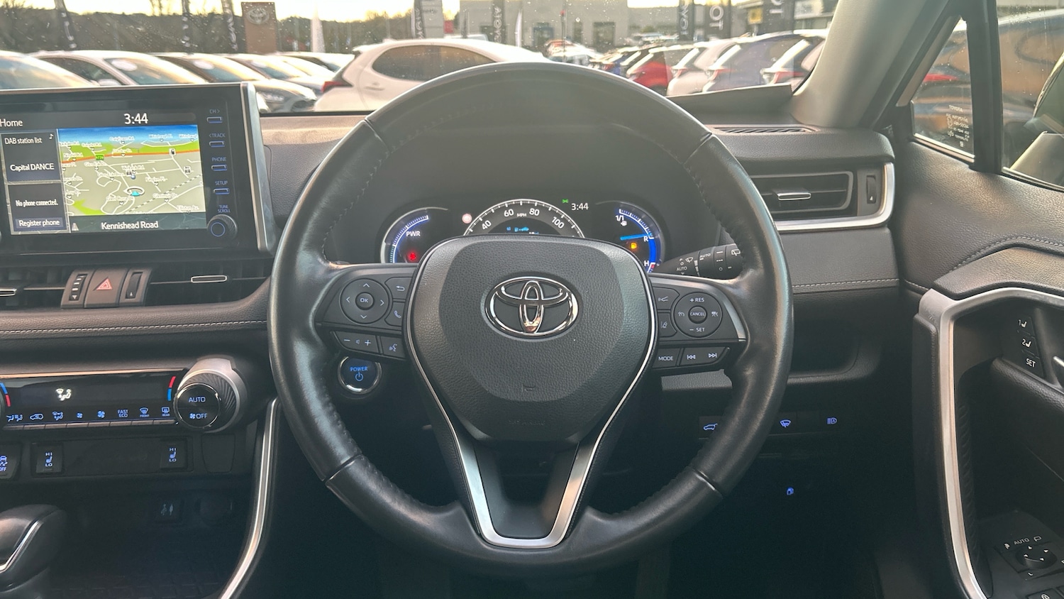 Used Toyota RAV4 2019 for sale - 76427768: Photo 6