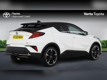 Used Toyota C-HR 2023 for sale - 79295362: Photo