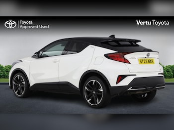 Used Toyota C-HR 2023 for sale - 79295362: Photo