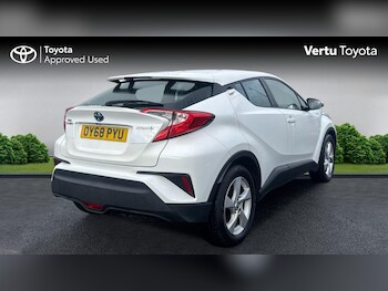 Used Toyota C-HR 2018 for sale - 77844597: Photo