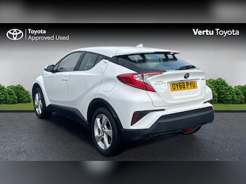 Used Toyota C-HR 2018 for sale - 77844597: Photo