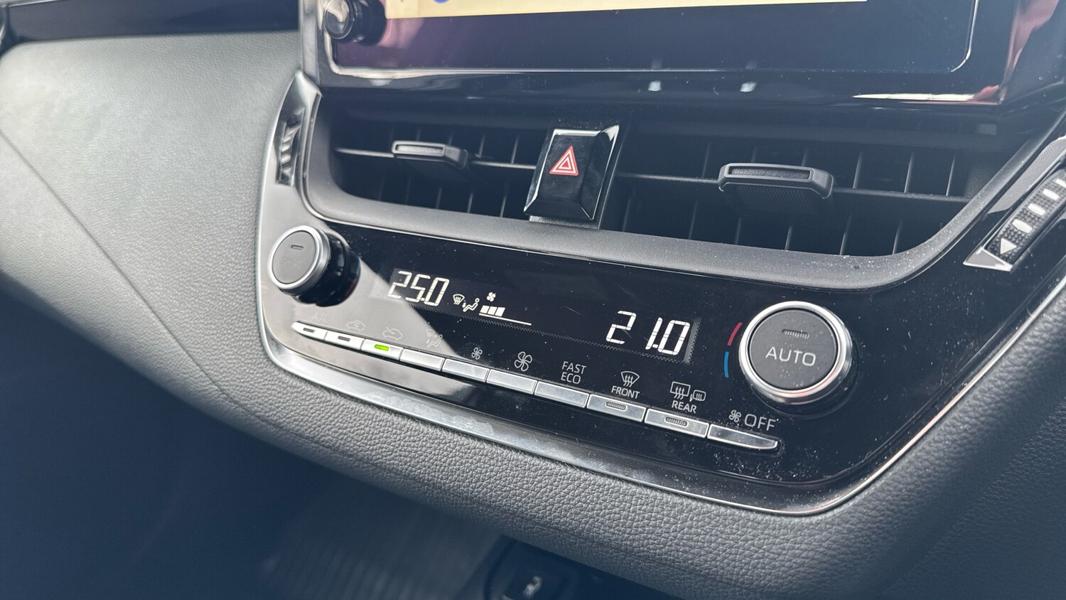 Used Toyota Corolla 2025 for sale - 77687918: Photo 44