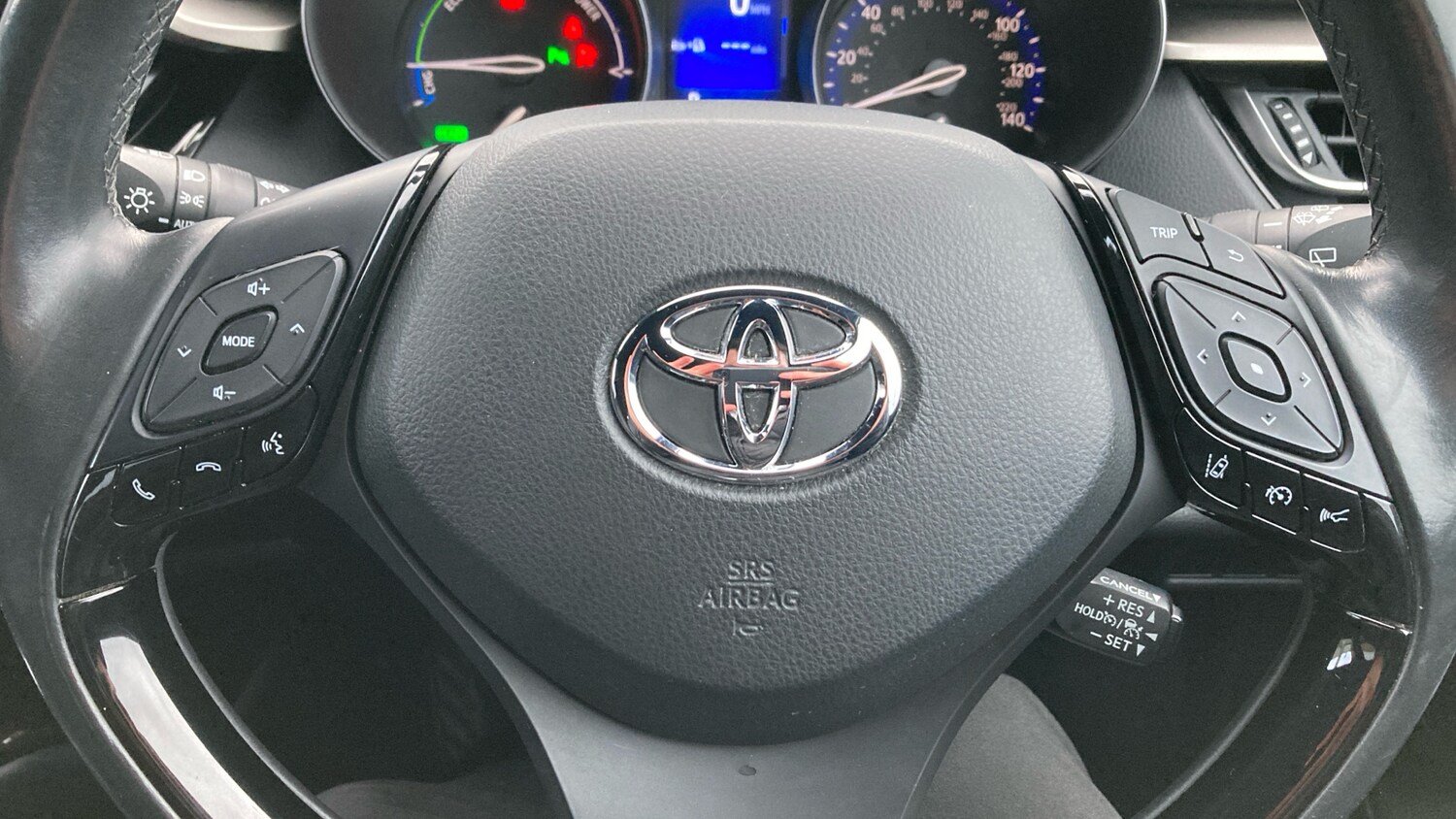 Used Toyota C-HR 2018 for sale - 77572653: Photo 8