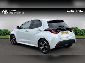 Used Toyota Yaris 2024 for sale - 78927474: Photo