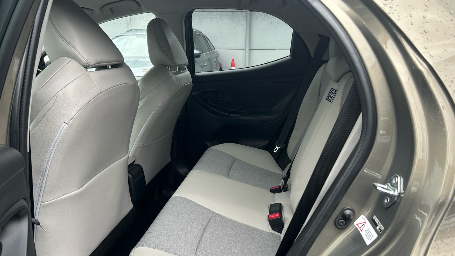 Used Toyota Yaris 2023 for sale - 76064151: Photo 13