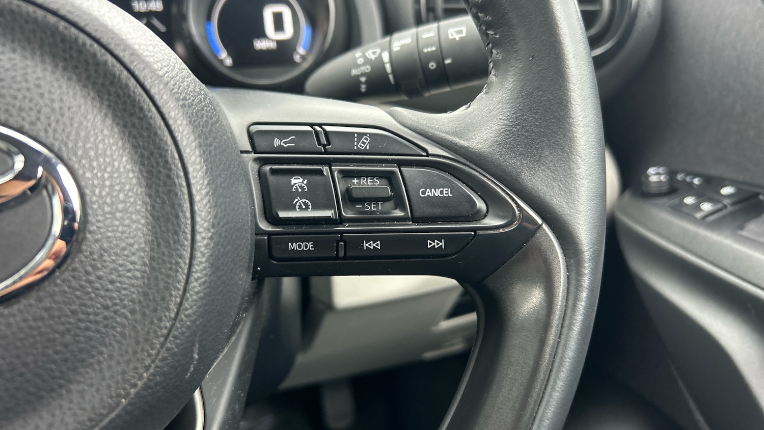Used Toyota Yaris 2023 for sale - 76064151: Photo 31