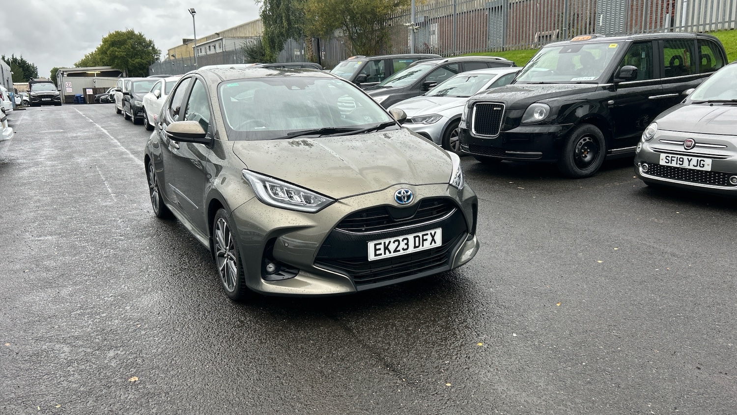 Used Toyota Yaris 2023 for sale - 76064151: Photo 48