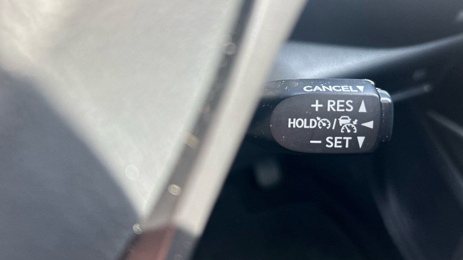 Used Toyota C-HR 2020 for sale - 77997423: Photo 37