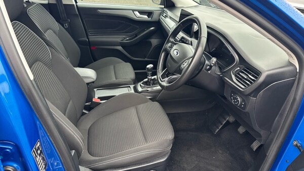 Used Ford Focus 2022 for sale - 76234583: Photo 11