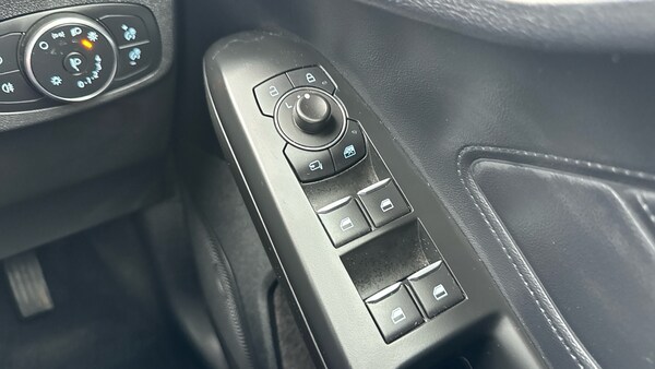 Used Ford Focus 2022 for sale - 76234583: Photo 21