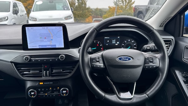 Used Ford Focus 2022 for sale - 76234583: Photo 6