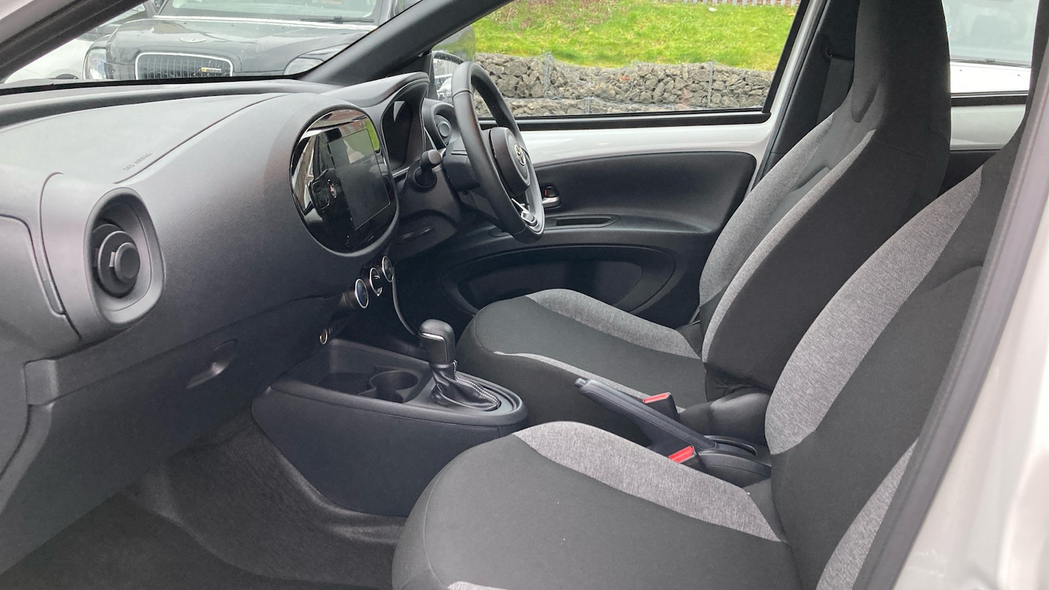 Used Toyota Aygo X 2025 for sale - 77282909: Photo 10