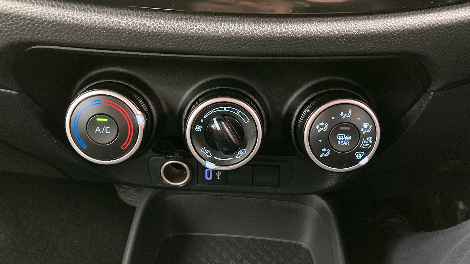 Used Toyota Aygo X 2025 for sale - 77282909: Photo 39