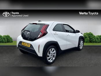 Used Toyota Aygo X 2023 for sale - 76184307: Photo 2