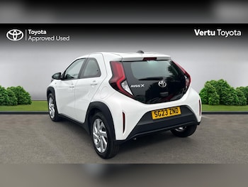 Used Toyota Aygo X 2023 for sale - 76184307: Photo 4