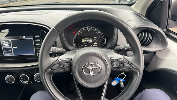 Used Toyota Aygo X 2023 for sale - 76184307: Photo 8