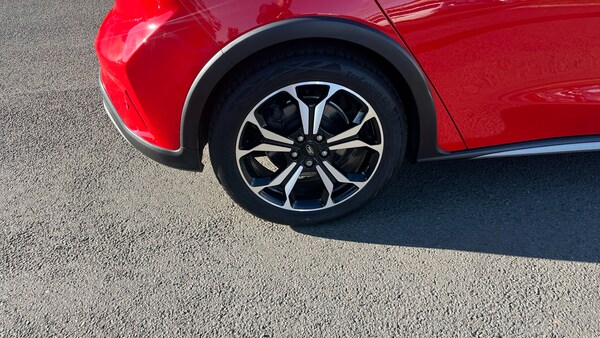Used Ford Focus 2020 for sale - 76205974: Photo 32
