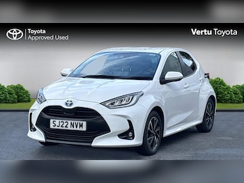 Used Toyota Yaris 2022 for sale - 76616354: Photo