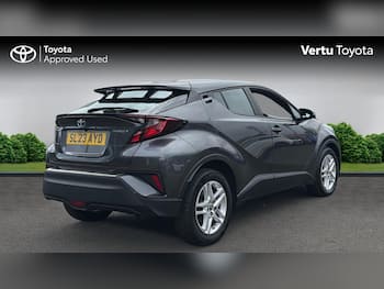Used Toyota C-HR 2023 for sale - 79663919: Photo