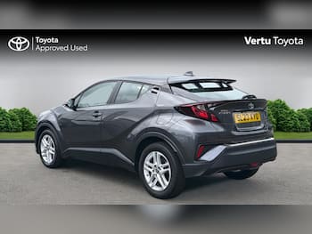 Used Toyota C-HR 2023 for sale - 79663919: Photo