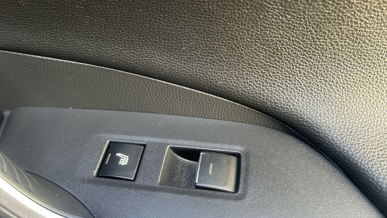 Used Toyota RAV4 2022 for sale - 76984630: Photo 28