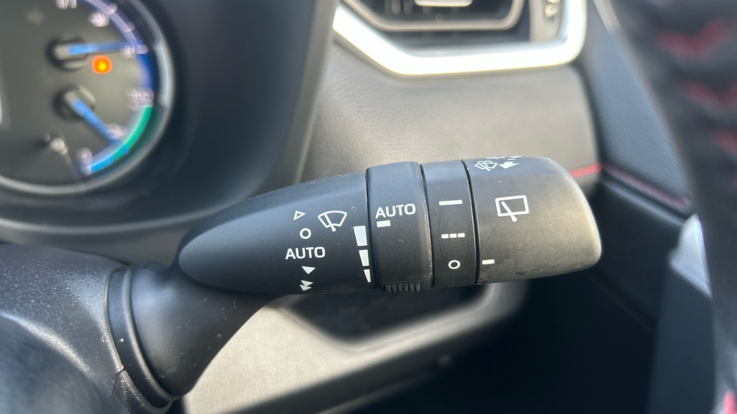 Used Toyota RAV4 2022 for sale - 76984630: Photo 39