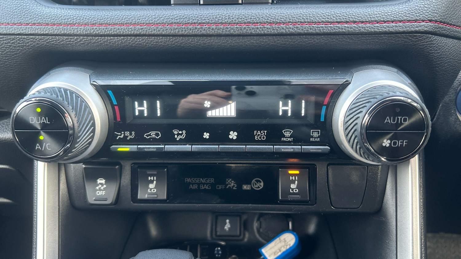 Used Toyota RAV4 2022 for sale - 76984630: Photo 41