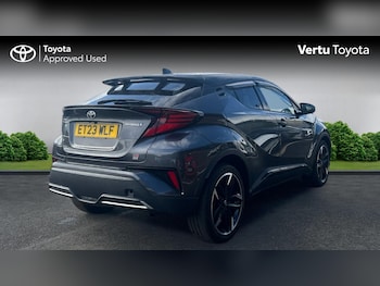 Used Toyota C-HR 2023 for sale - 79357394: Photo