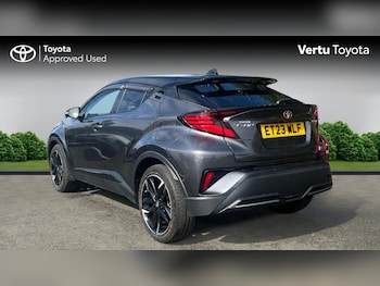 Used Toyota C-HR 2023 for sale - 79357394: Photo