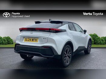 Used Toyota C-HR 2024 for sale - 78149830: Photo