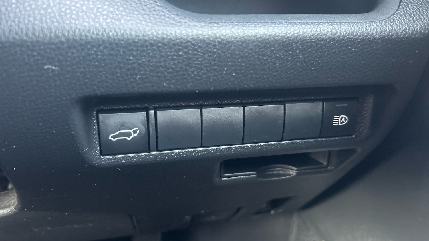 Used Toyota RAV4 2022 for sale - 78080522: Photo 40