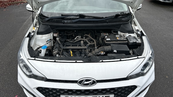 Used Hyundai i20 2018 for sale - 76321678: Photo 8