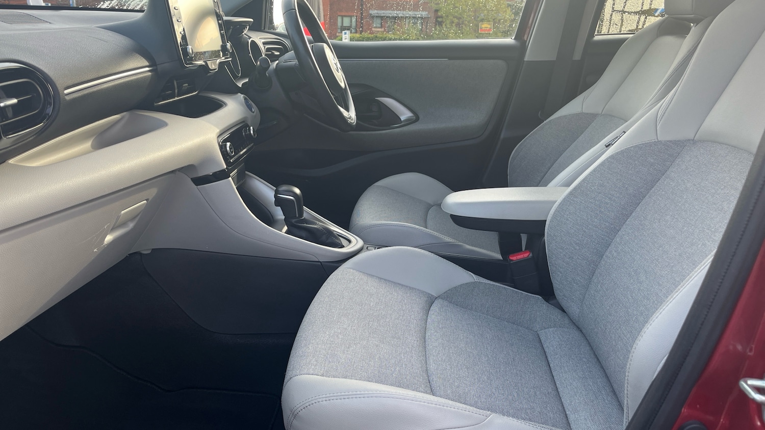 Used Toyota Yaris 2021 for sale - 76354901: Photo 10
