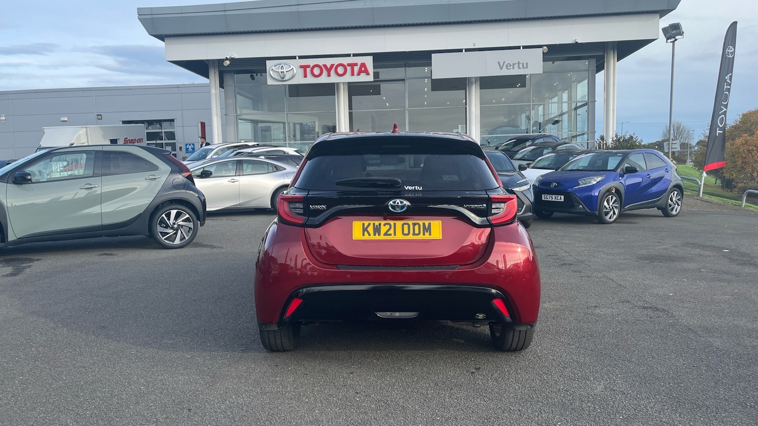 Used Toyota Yaris 2021 for sale - 76354901: Photo 19
