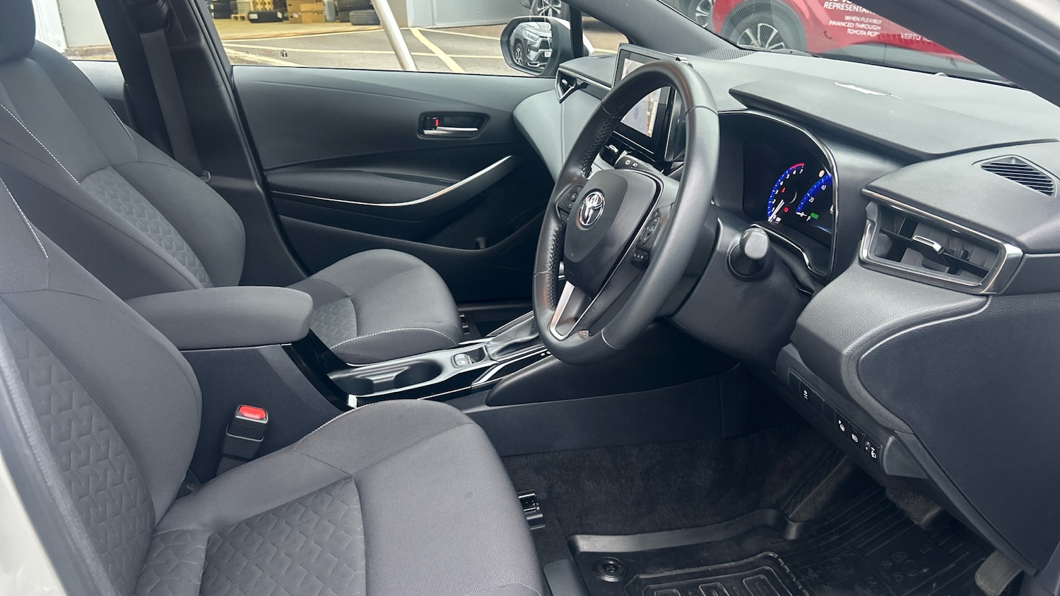 Used Toyota Corolla 2022 for sale - 76114168: Photo 11