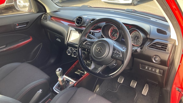 Used Suzuki Swift 2019 for sale - 76234563: Photo 11