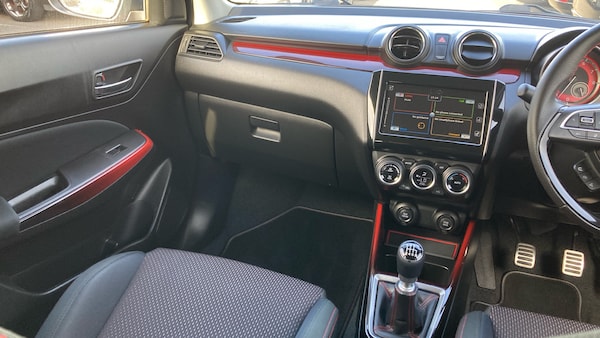Used Suzuki Swift 2019 for sale - 76234563: Photo 14