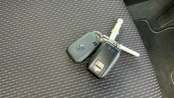 Used Suzuki Swift 2019 for sale - 76234563: Photo 20
