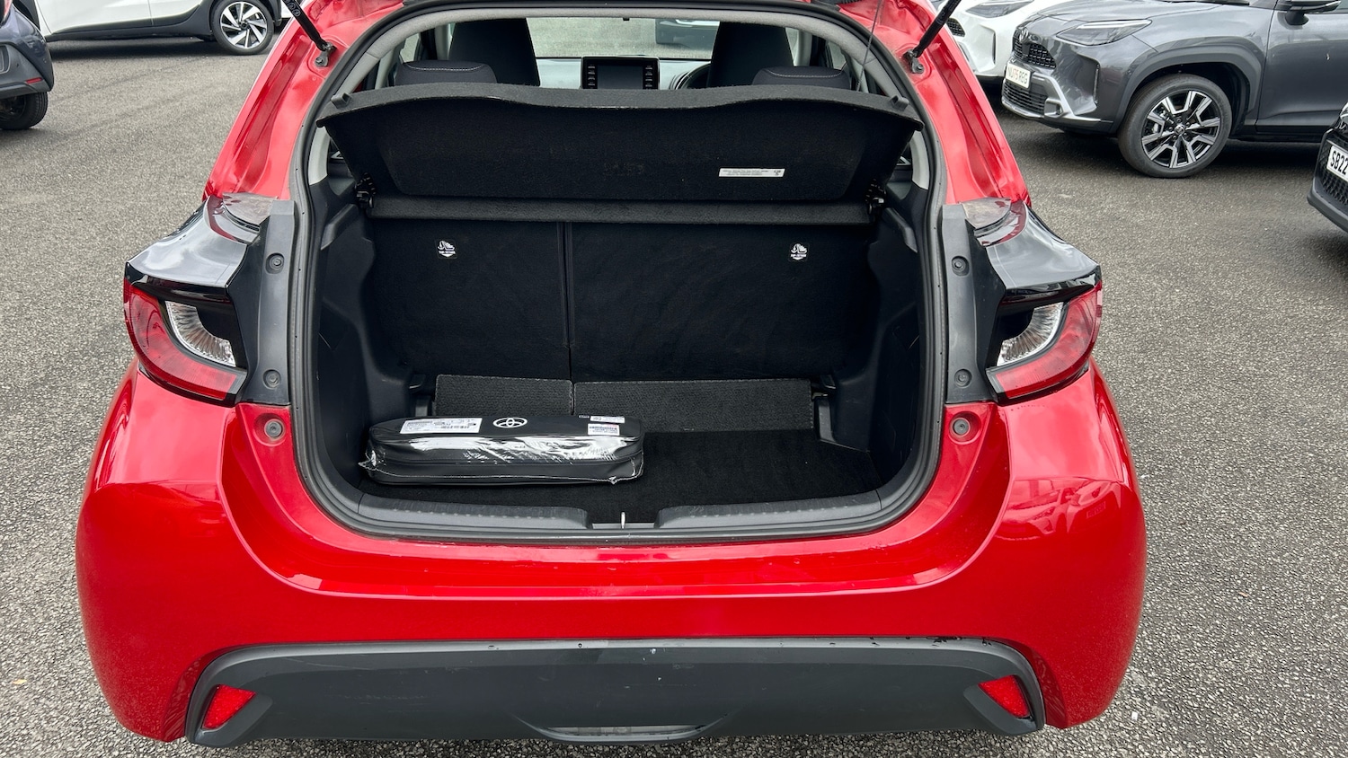 Used Toyota Yaris 2022 for sale - 76186544: Photo 14