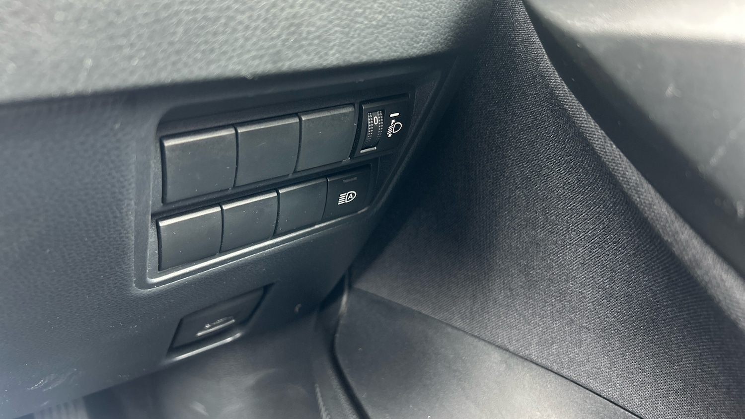 Used Toyota Yaris 2022 for sale - 76186544: Photo 41