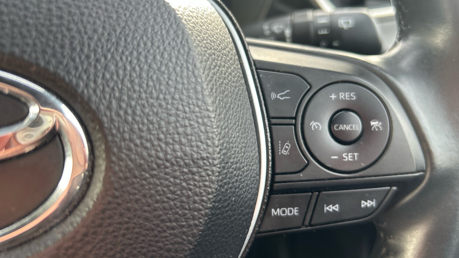 Used Toyota Corolla 2020 for sale - 77730728: Photo 35