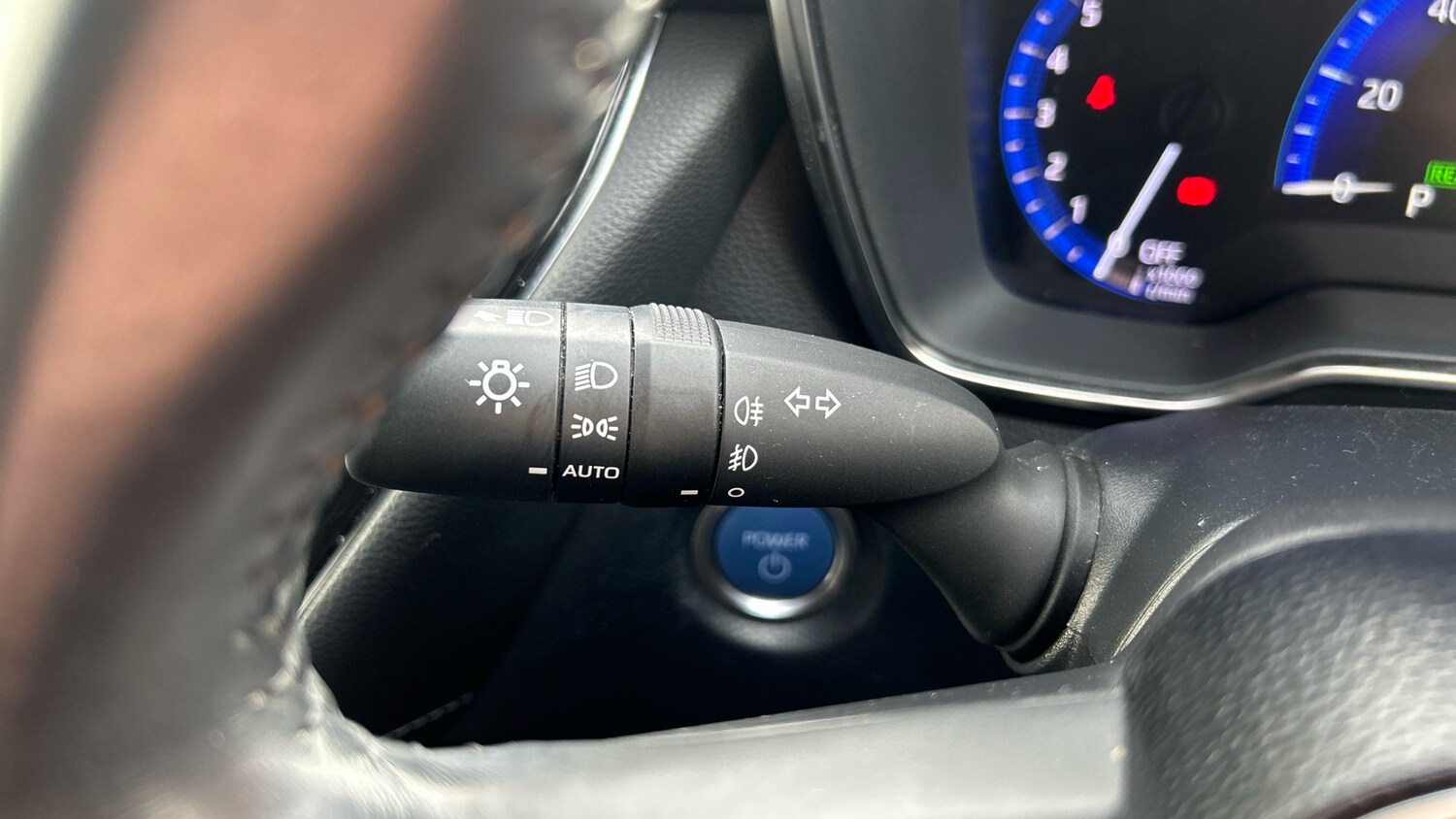 Used Toyota Corolla 2020 for sale - 77730728: Photo 37