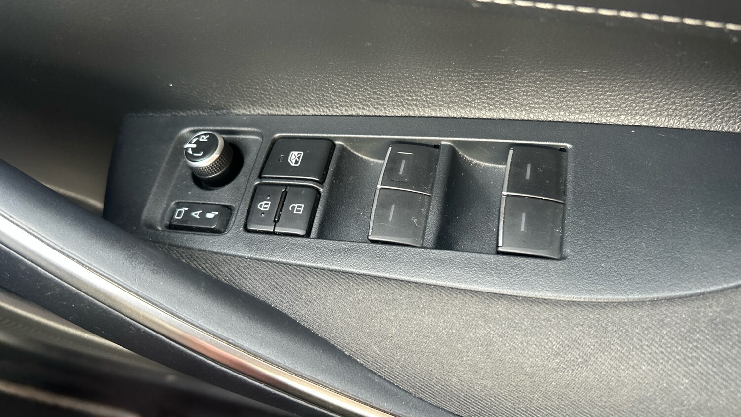 Used Toyota Corolla 2020 for sale - 77730728: Photo 39