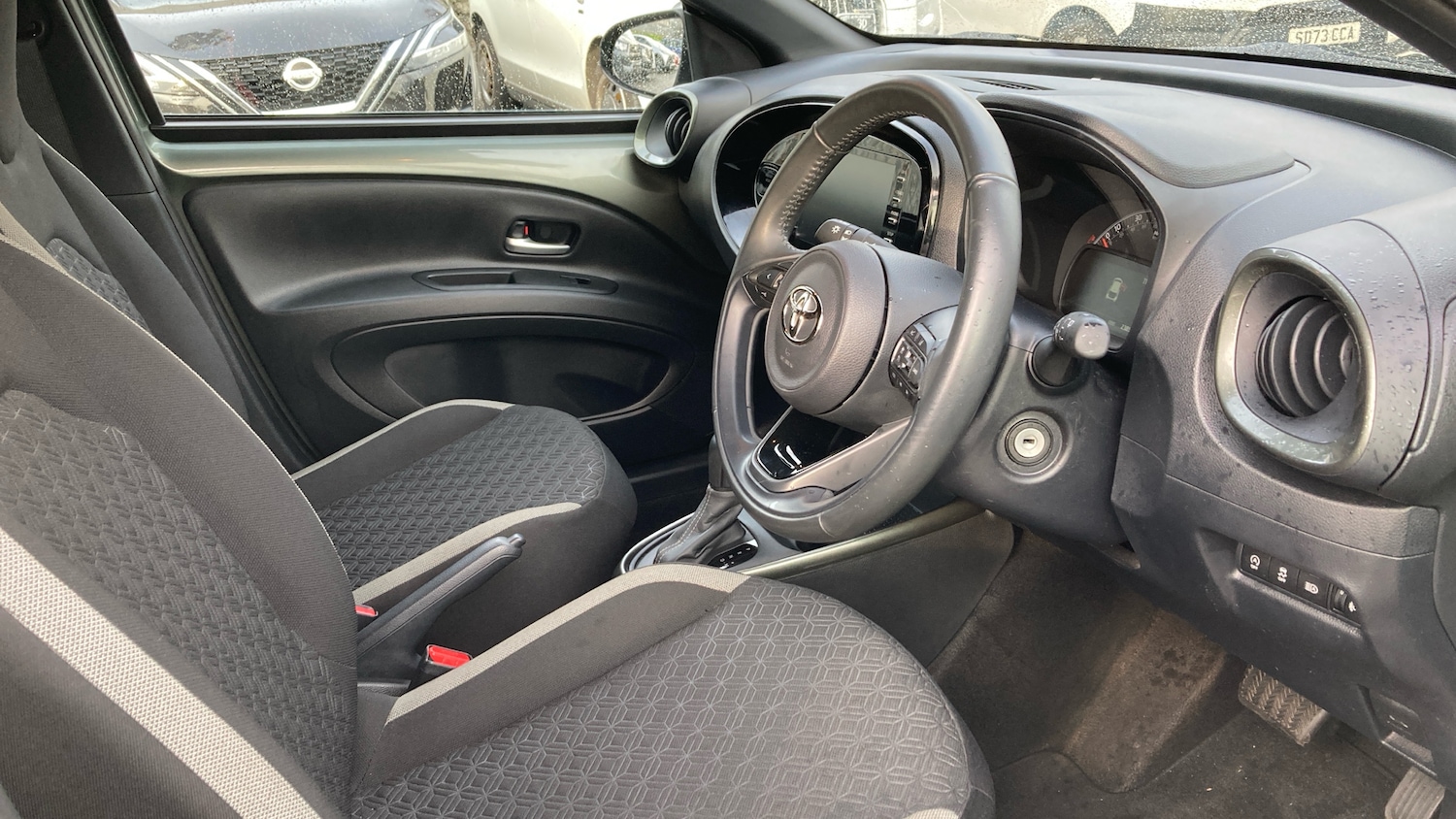 Used Toyota Aygo X 2022 for sale - 76903855: Photo 11