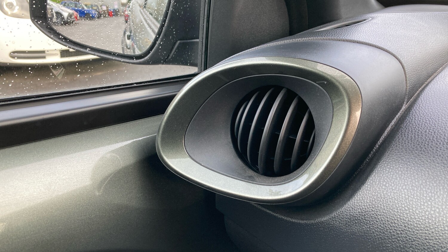 Used Toyota Aygo X 2022 for sale - 76903855: Photo 28