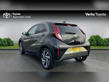 Used Toyota Aygo X 2022 for sale - 76903855: Photo