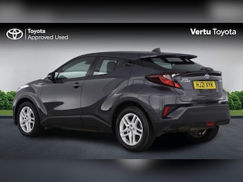 Used Toyota C-HR 2021 for sale - 76142331: Photo 4